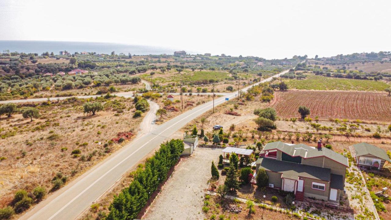 Villa Papavero Marónia Luaran gambar